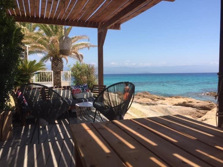Ajaccio Magnifique T2 37M2 Centre Ville Vue Mer Au Bord De La Plage Neuf 4 Couchages Balcon Parking Prive Ferme Clim Wifi Ajaccio (Corsica) Exterior foto