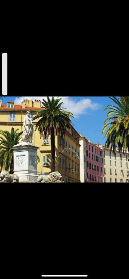 Ajaccio Magnifique T2 37M2 Centre Ville Vue Mer Au Bord De La Plage Neuf 4 Couchages Balcon Parking Prive Ferme Clim Wifi Ajaccio (Corsica) Exterior foto